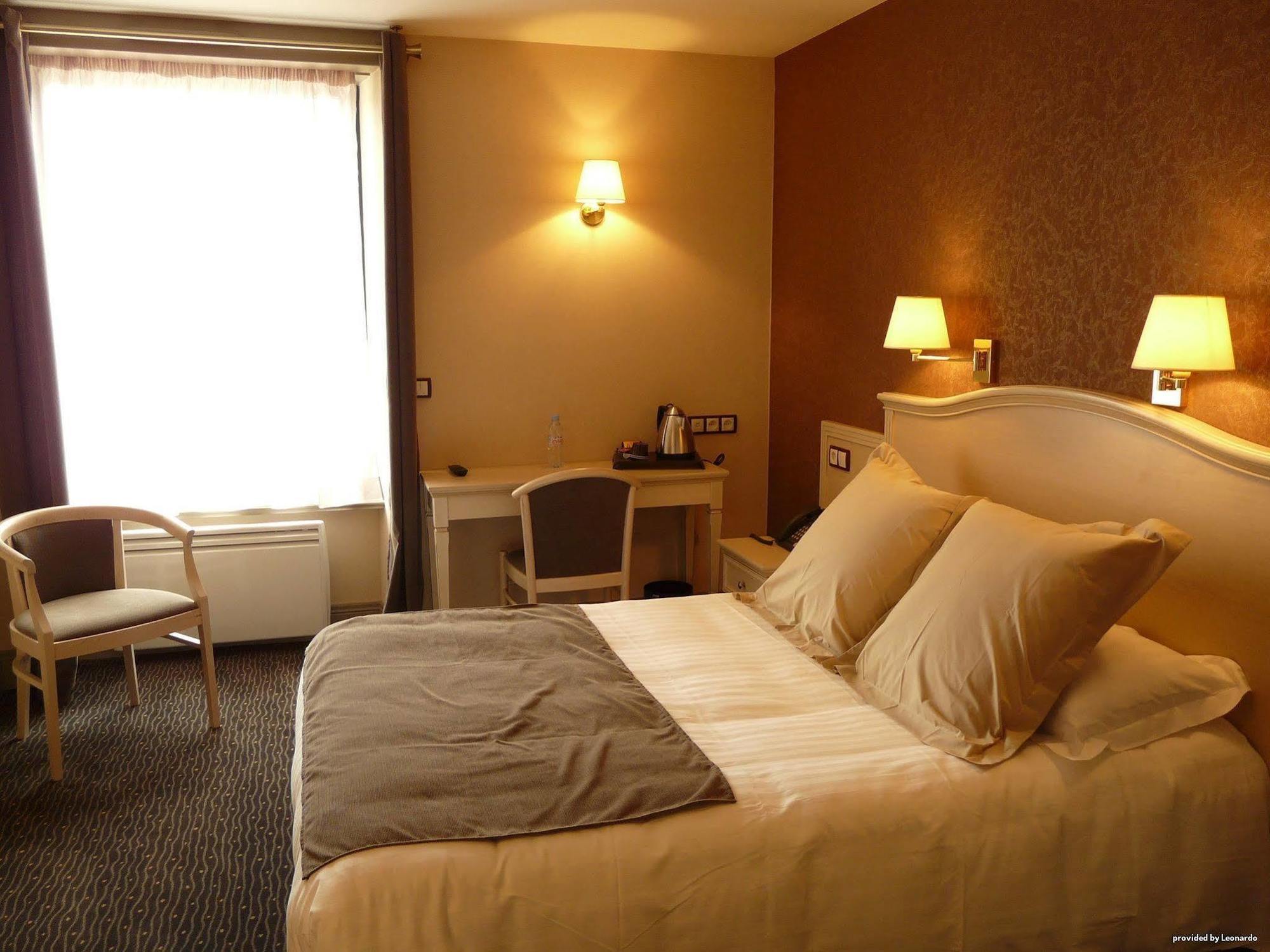 Hotel Western Le Duguesclin Hôtel-restaurant 3*